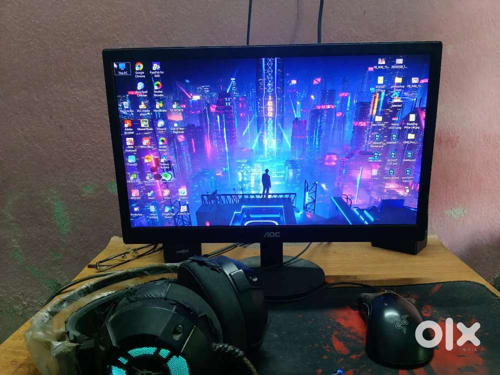 Monitor AOC