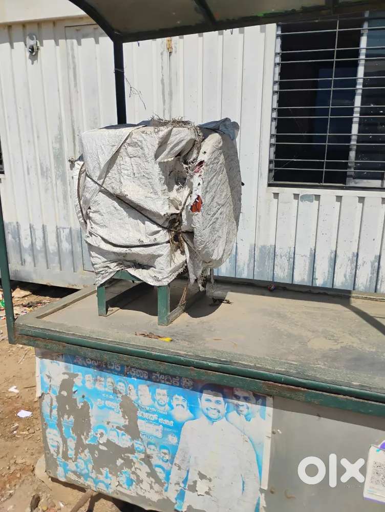 Sugarcane juice machine highway model