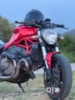 Ducati monster 821