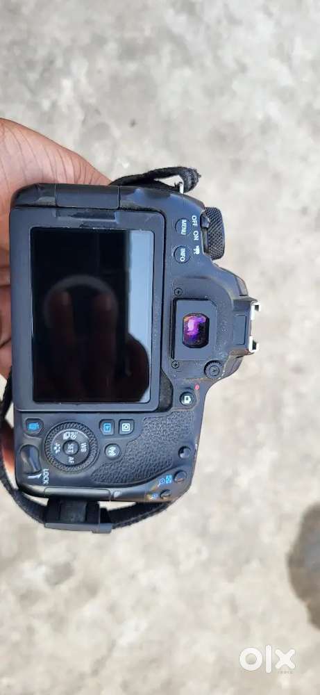 Canon 77d fresh condition