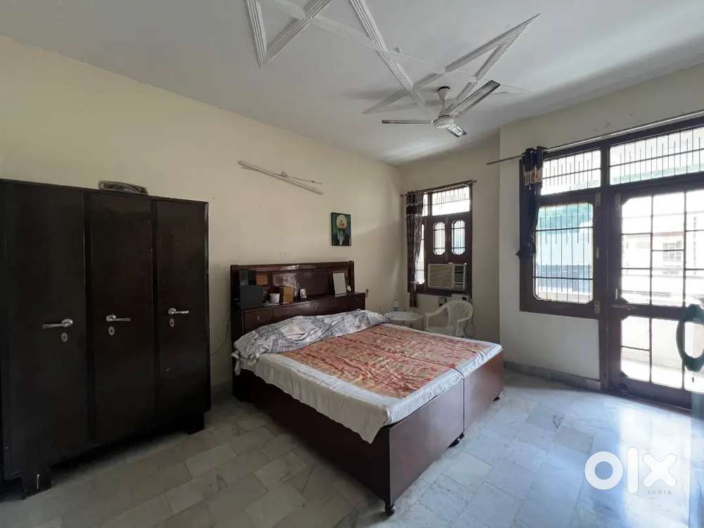 1bhk room with balcony, fully furnished including ac