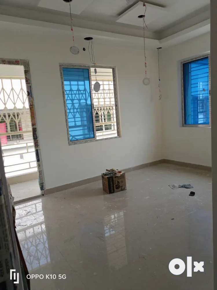 New property 2 bhk full decoration Flat for sell Kestopur locality