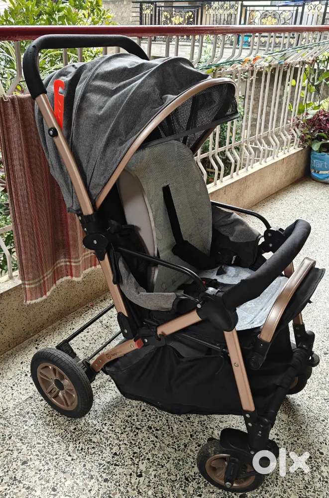 Branded Stroller for kids in good working condition