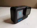 GoPro HERO11 Action Waterproof Camera 27MP w/ case - COMPLETE - H