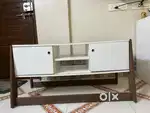 TV table for sale - well maintained - sleek & stylish
