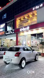 Maruti Suzuki Swift 2022 Petrol 49000 Km Driven