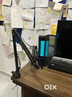 Gaming Mic with RBG and pop filter