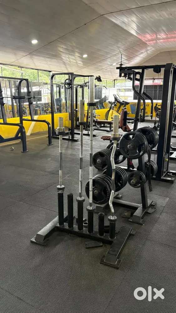 Complete Gym equipments For Sale