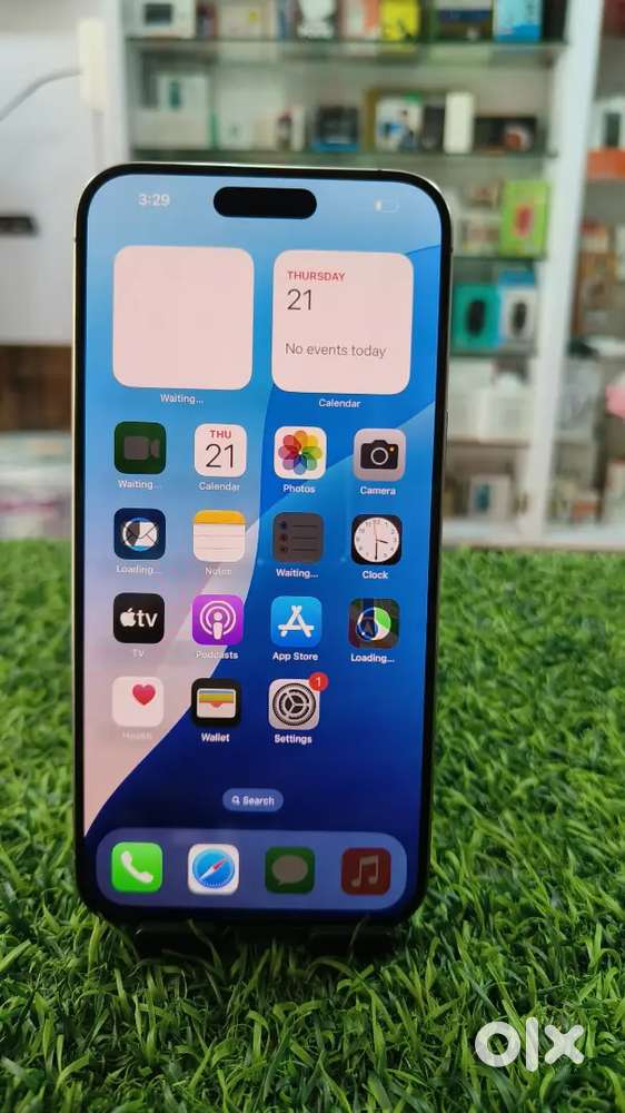 Apple iPhone 15 Pro Max Storage: 256GB FOR SAEL