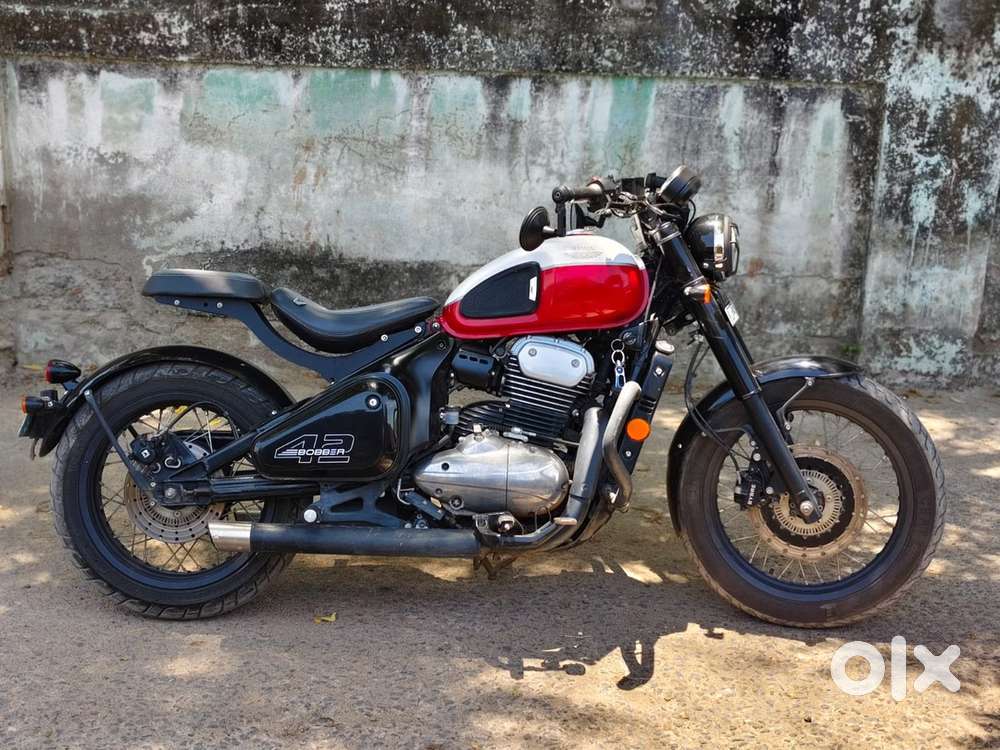 Jawa 42 bobber