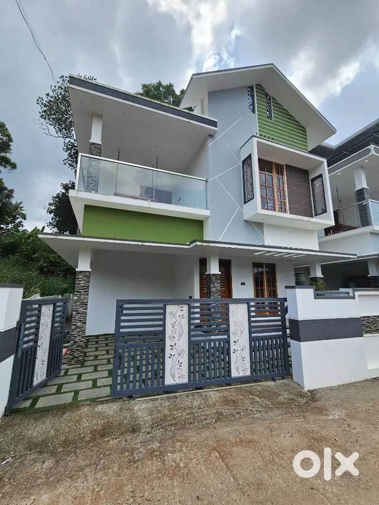 New house for sale Sreekaryam Njandoorkonam