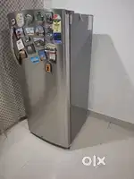 Whirlpool refrigerator 236 litre..