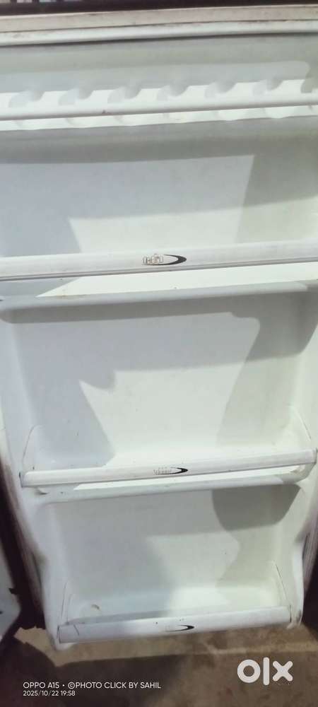 Kelvinator company fridge
