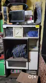 Showcase for sell, in good condition.