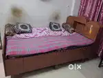 Sagwan Double Bed