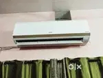 Hitachi split inverter AC