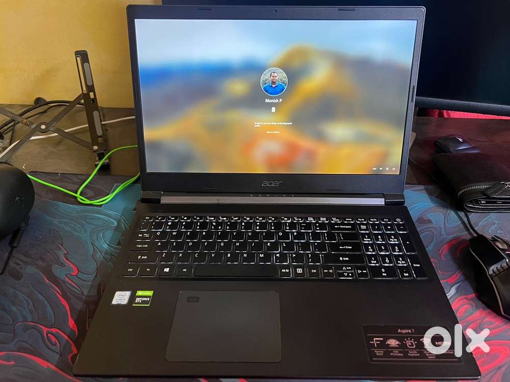 Acer aspire 7, gaming laptop