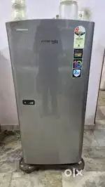Fridge for sale ( price negotiable)
