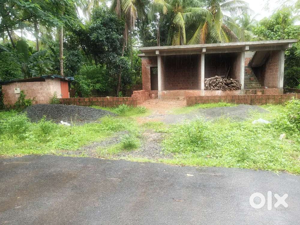 Godown for  sale in Palathara Vellore