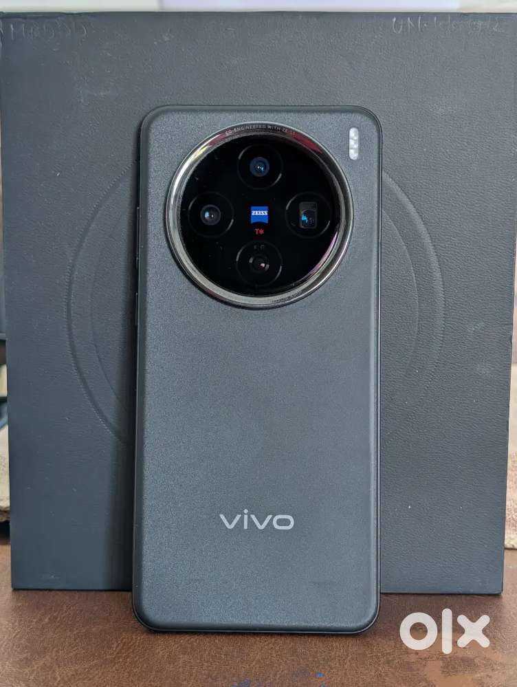 Vivo X200 12GB 256GB Brand New Condition Available At Best Price.