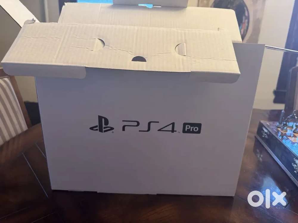 Sony PS4 Pro 1TB 4K Gaming Console BUNDLE