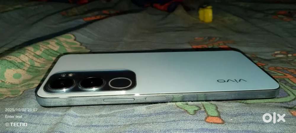 Vivo y29 6+6 ram 128 rom  (age  1 month)
