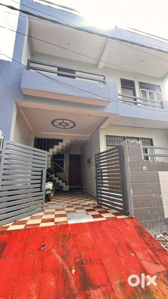 Plot size 1130  samne ki road 30 feet ayodhya highway se 500 mitr ande