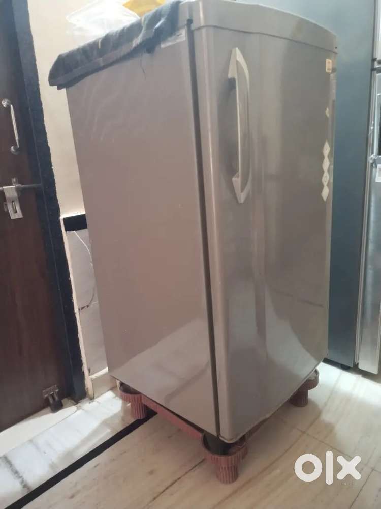 180 litre fridge