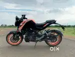 KTM DUKE 125