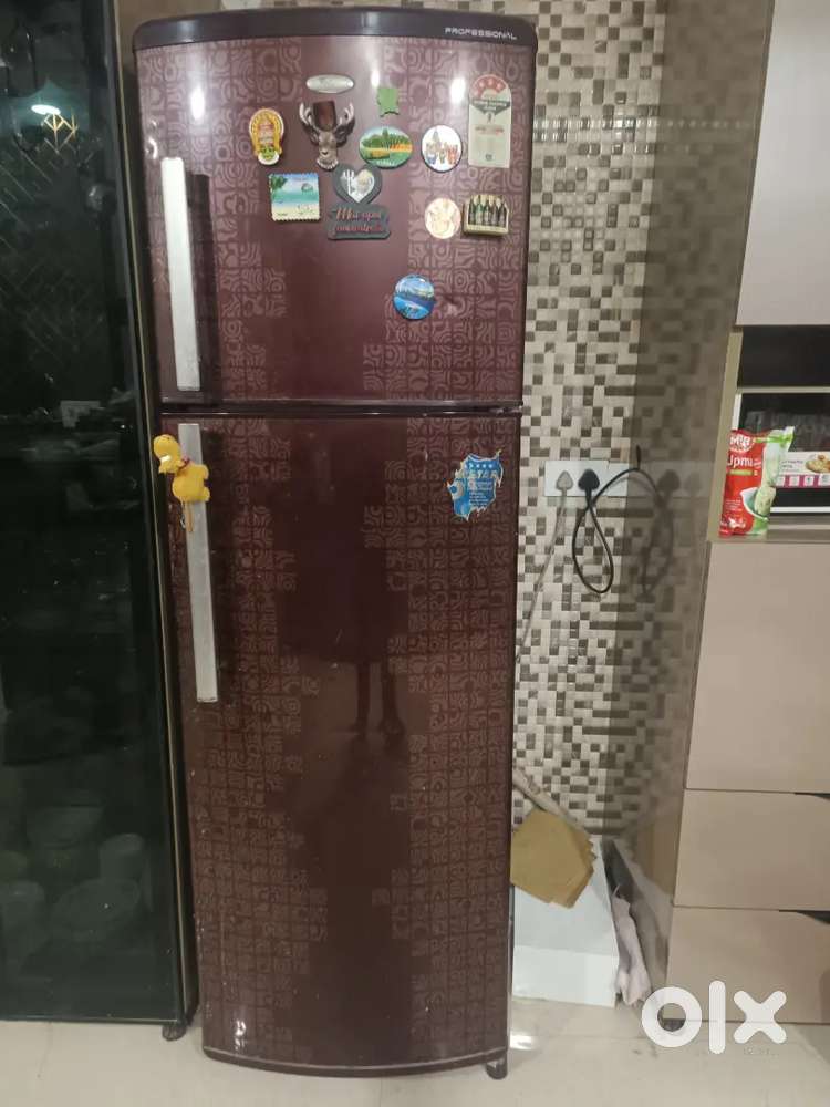 Whirlpool double door refrigerator