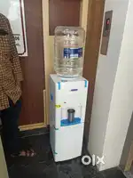 WATER DISPENSER