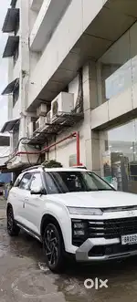 Hyundai Alcazar 2025 Petrol 11000 Km Driven