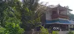 2100 sqft house (12year old)in 6 cent plot, including open well