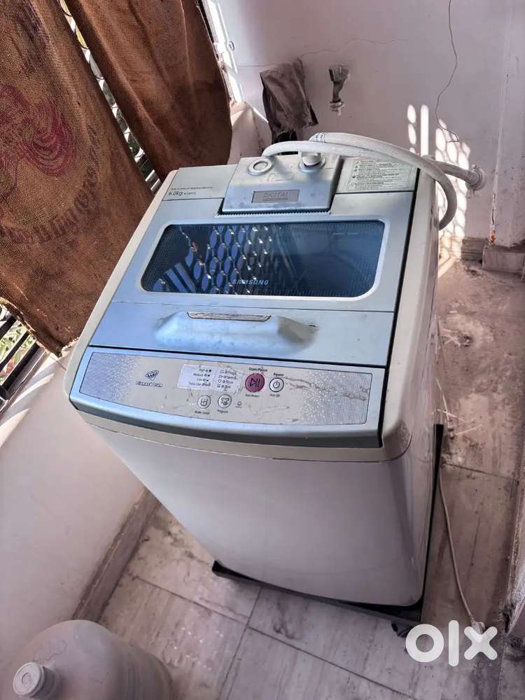 Washing machine with Stand