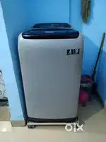 Samsung fully automatic washing machine with stand