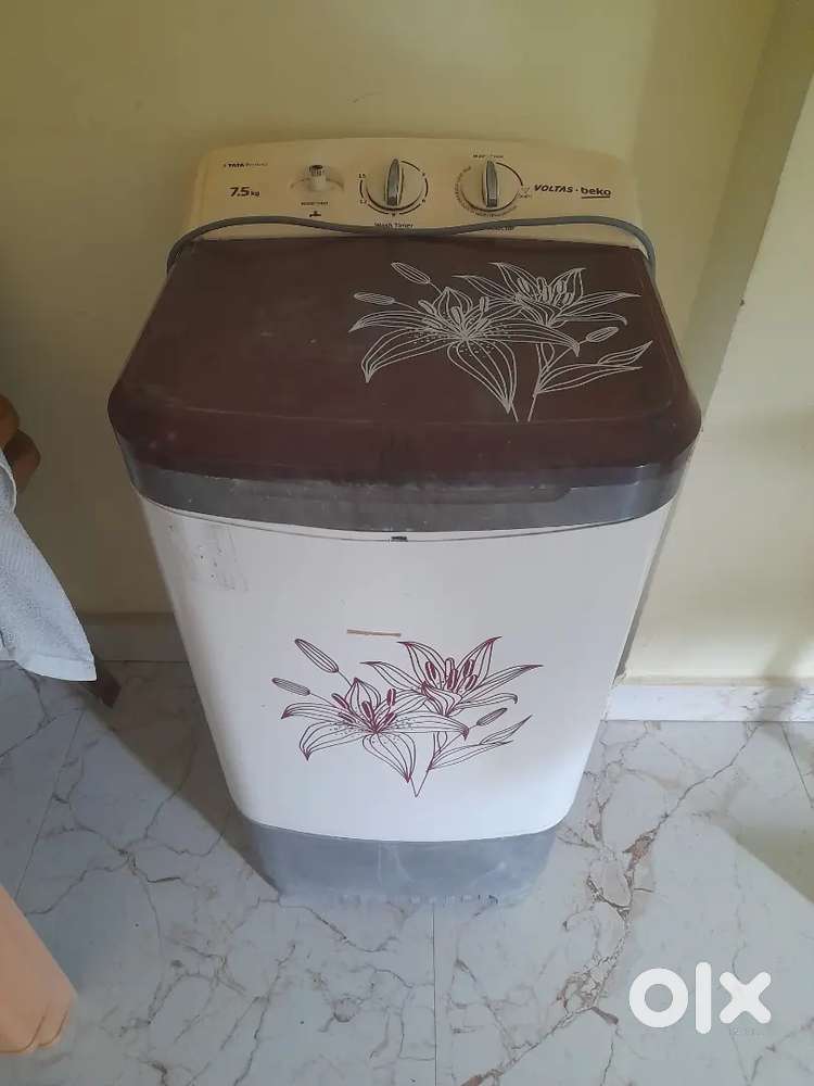 Voltas beko 7.5 kg semi automatic