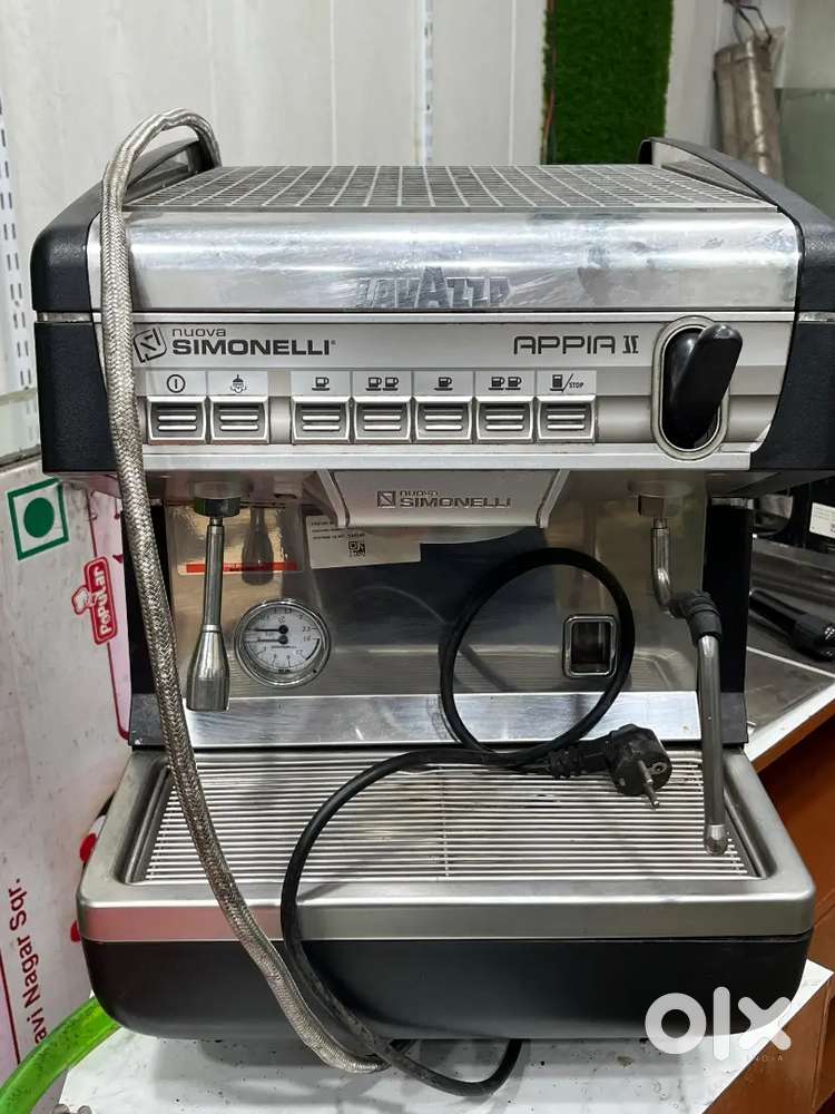COFFEE MACHINE