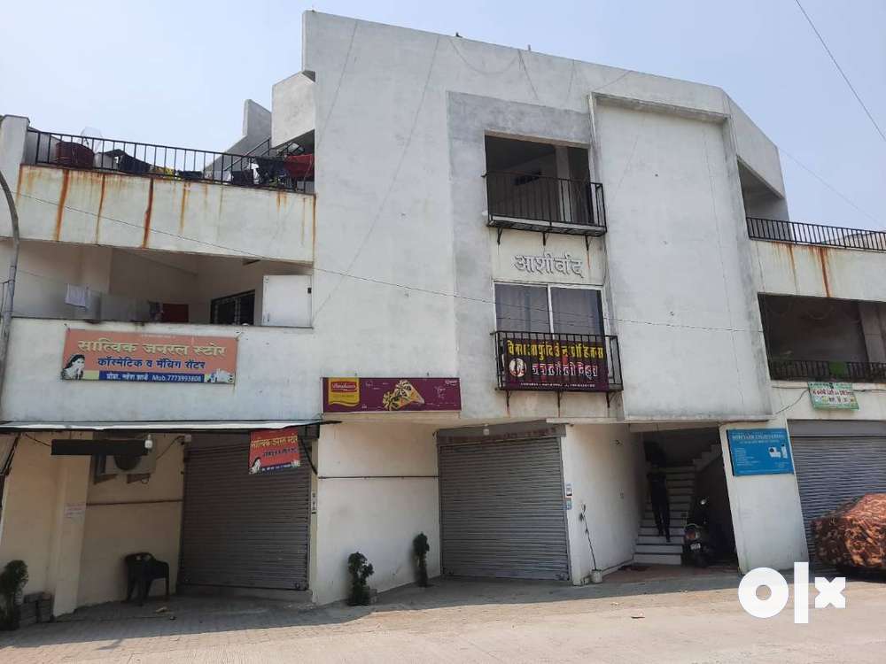 3 BHK DUPLEX WITH 3 COMMERICAL SHOPS ON G FLOOR ON MAIN ROAD WITHVASTU