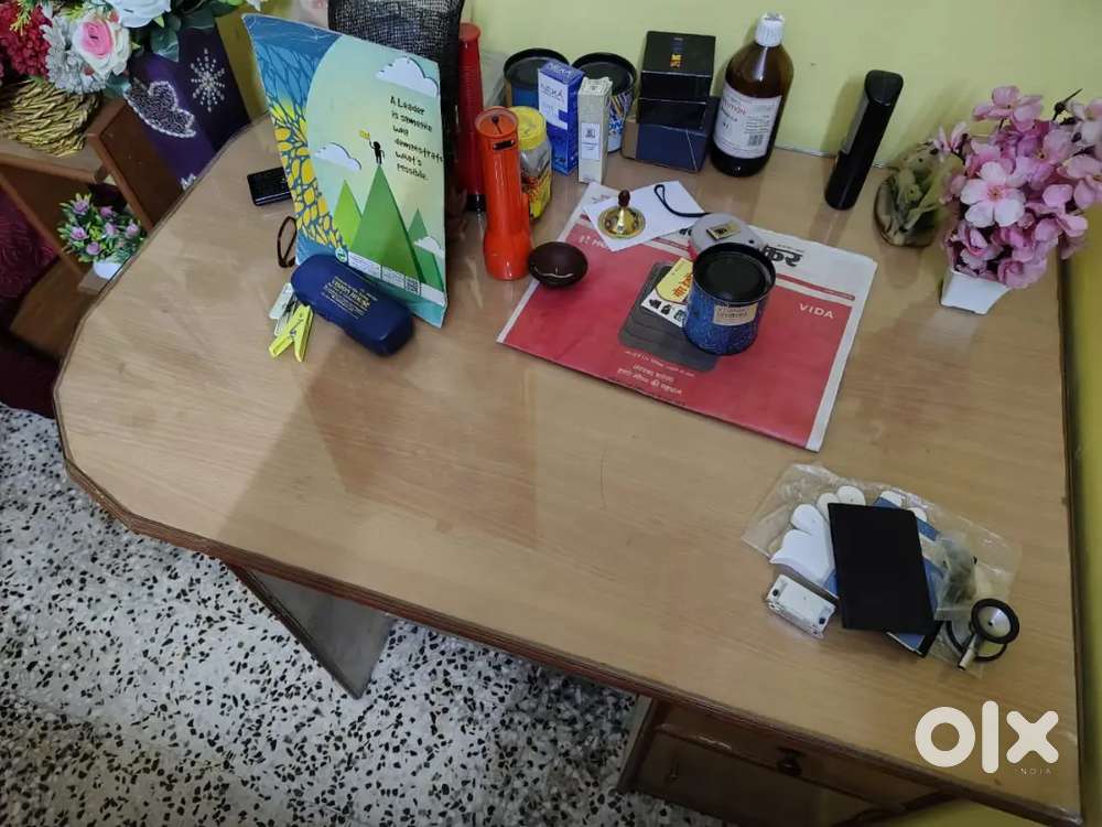 Office cum study table