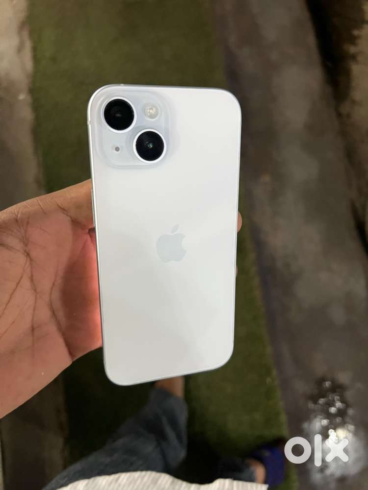 Iphone 15 8 month warranty battery -98 brand condition