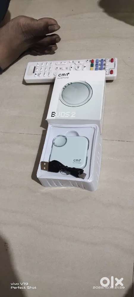 Ear buds realme boat cmf