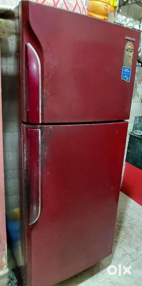 Samsung Fridge 230 litres 5 star
