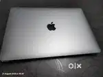 Apple Macbook M1