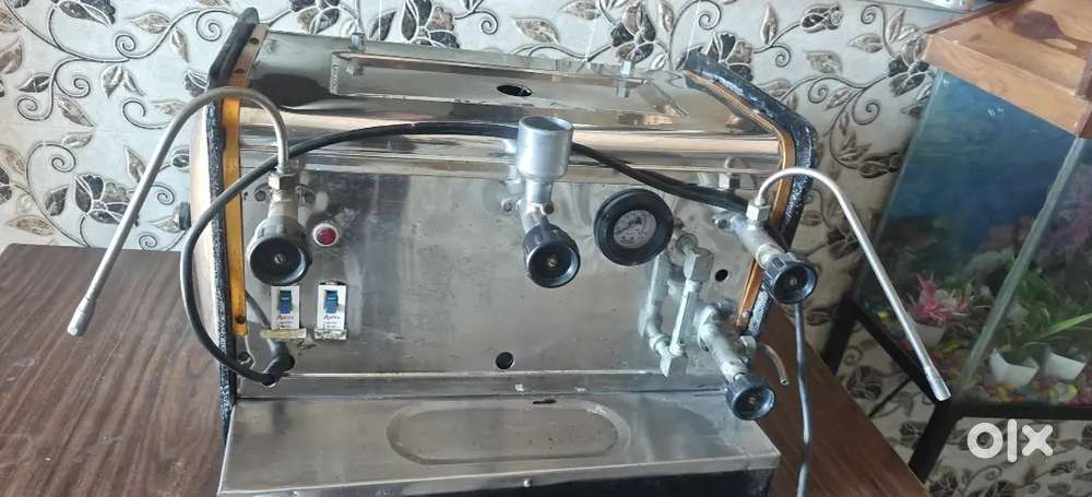 Coffee maker and rat coffee