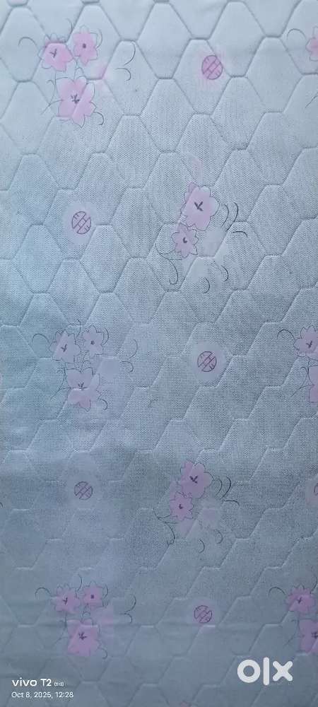 New mattress not in use Good condition for 2 person couple friendly