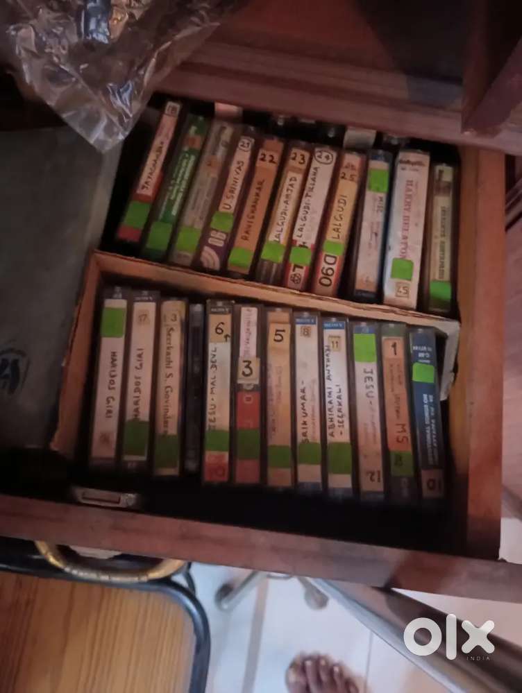 Audio casetts collection (about 200) Carnatic, instrumental, devotiona