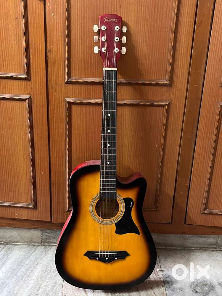 Good condition guitar for learning