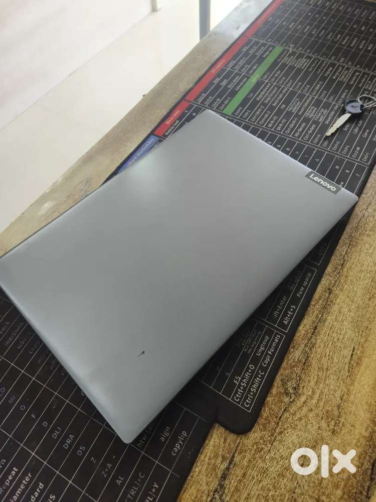Lenovo IdeaPad Ryzen 3 with 2gb amd radeon graphics