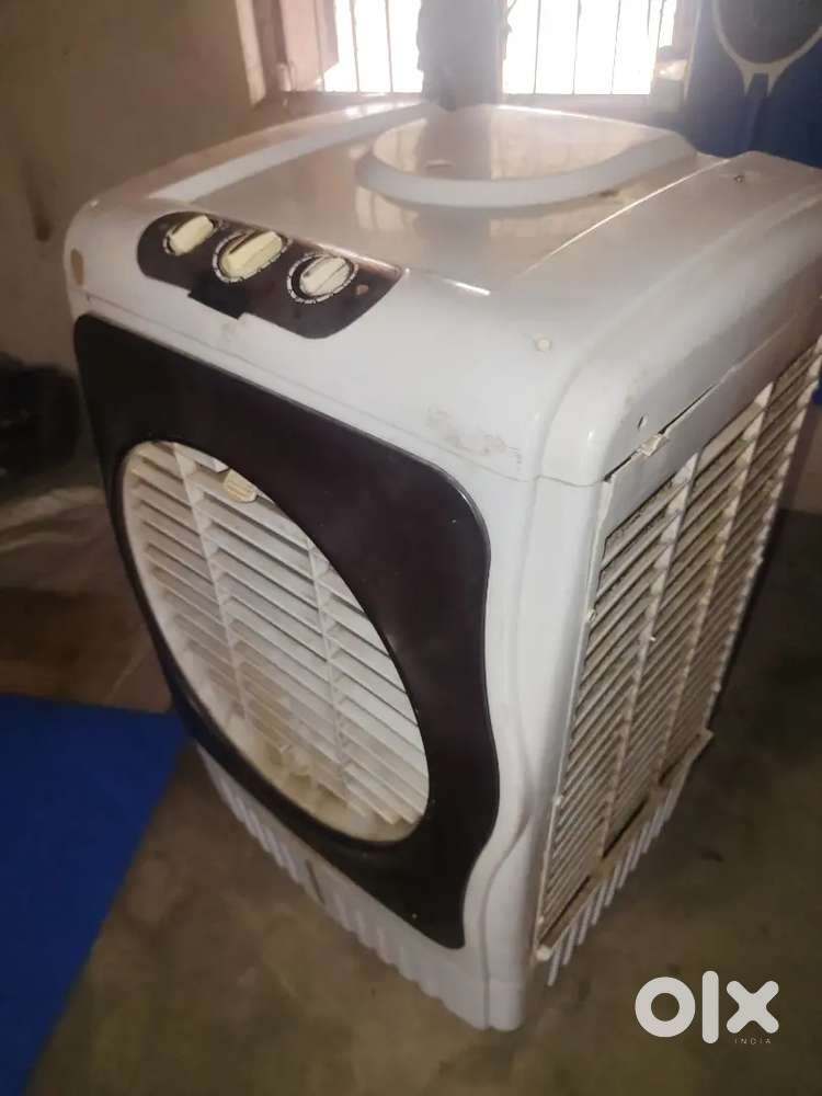 65 liter cooler