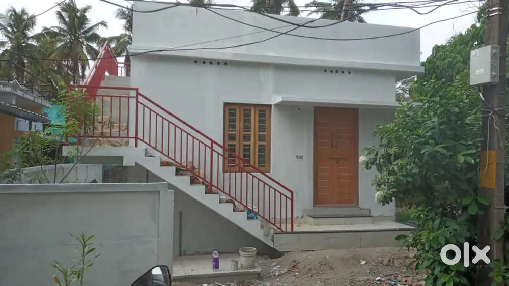 2.75 cent 2 bhk new house bike via